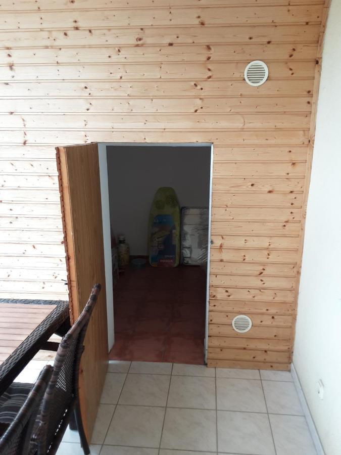 Jozefin Apartman เฮวิซ ภายนอก รูปภาพ